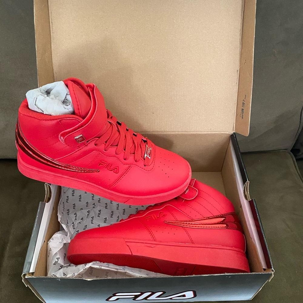 Brand New Fila Sneakers